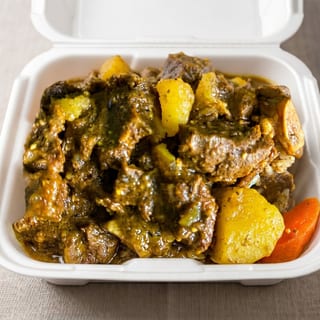 Curry Goat Meal (Med)